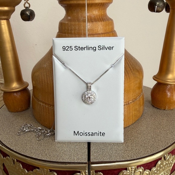 Jewelry - New 1.028 CT VVS1 color D Moissanite Pendant Necklace Real 925 Sterling Silver